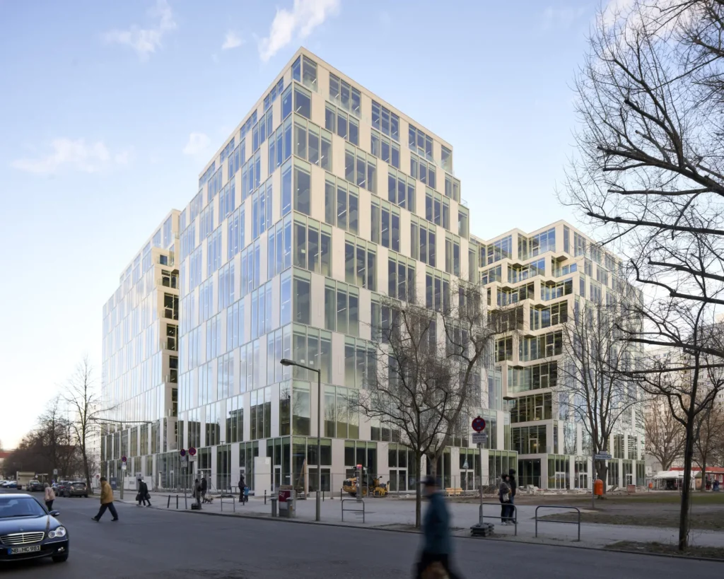 Soft evening light at UP! Berlin by Jasper Architects and Gewers Pudewill