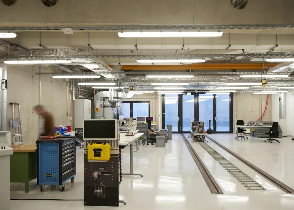 Testing laboratory with rail tracks inside the KMAC in Aachen